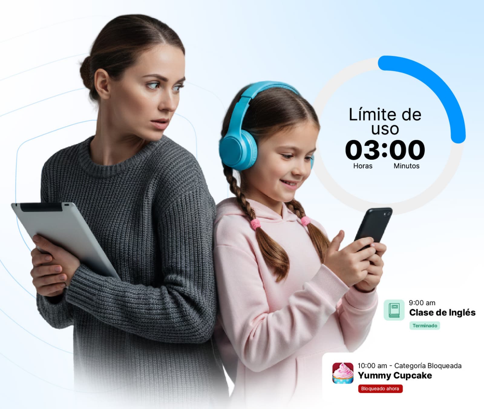 Madre supervisando el uso del dispositivo de su hija con RaiSecure